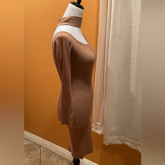 Women’s Knit Sweater MIDI Dress Size S - Picture 2 of 3